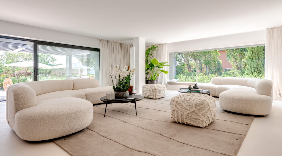 Luxury residence management